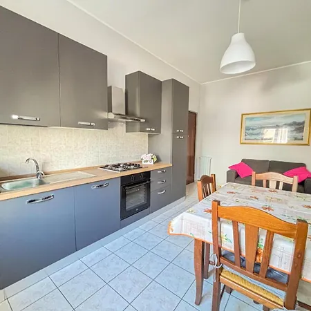 Apartment La Conchiglia - *