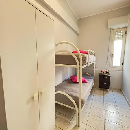 Apartment La Conchiglia - *